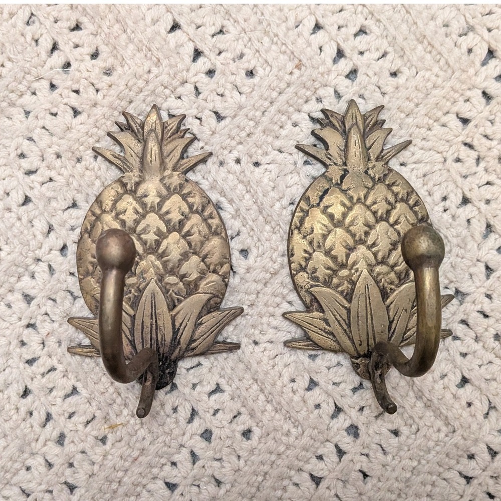 Vintage Brass Pineapple Wall Hooks Set of 2 Tropical Coastal Decor Made in India